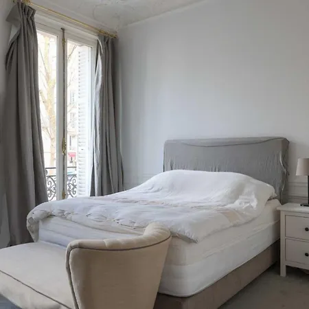 Elegant - Near Arc-de-triomphe Apartment